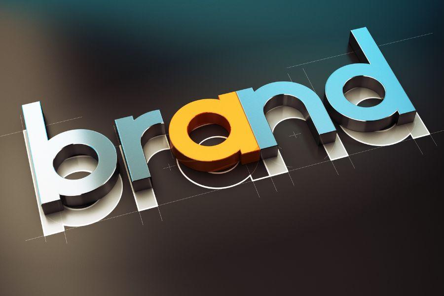 O branding é uma estratégia que engloba o desenvolvimento e a gestão da identidade, dos valores e da percepção de uma marca, criando conexões emocionais e funcionais com os consumidores.