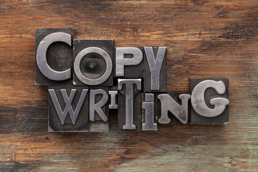 O copywriting é uma técnica de escrita persuasiva que tem como objetivo convencer os leitores a tomar uma determinada ação.